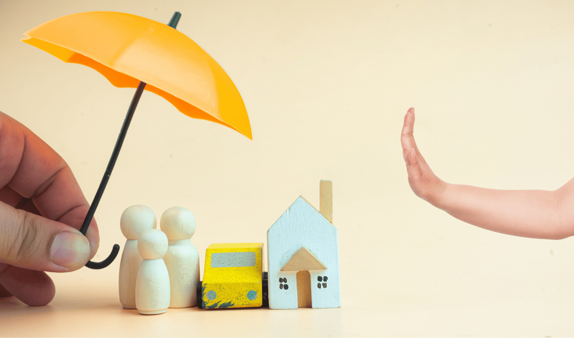 תמונת נושא למאמר – ביטוחים